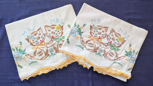 Vintage Handmade Mr. & Mrs. Kitties Embroidered Cotton Pillow Case set