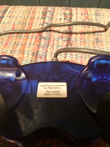 Controlador con cable Mad Catz Dual Force 8026 para PS2 PlayStation 2 - azul probado - Imagen 3 de 3
