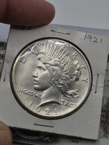 1921 P HIGH RELIEF SILVER PEACE DOLLAR ☆ 1187 ☆ Uncirculated FULL Feathers!