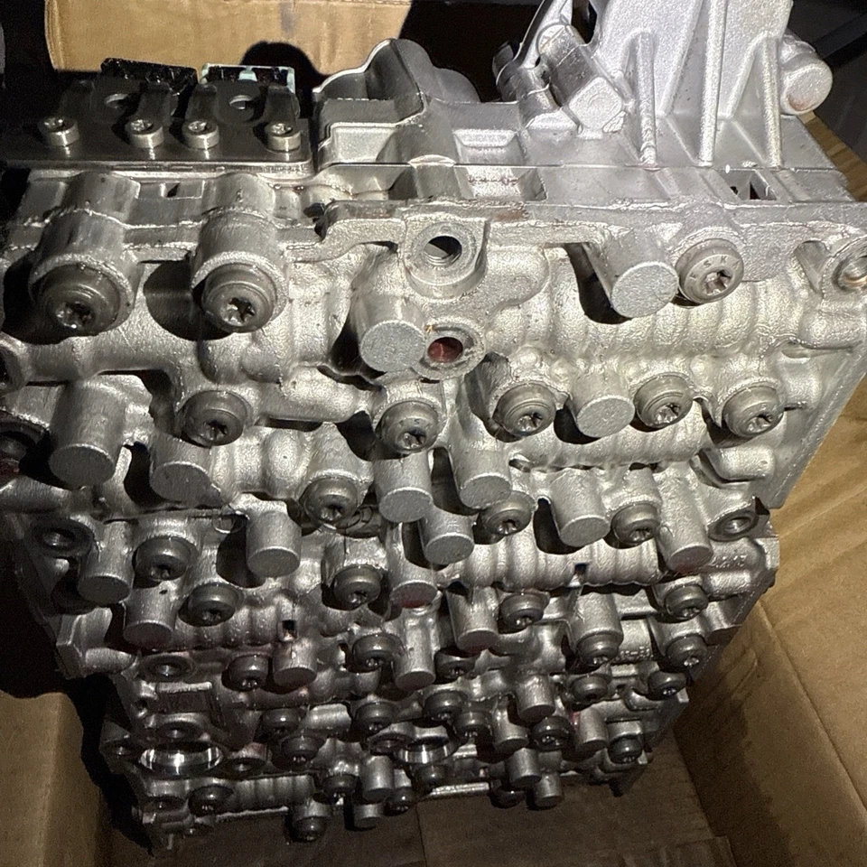 Cuerpo de válvula Infinity Qx30 2017-2019 Foto 4 de 4