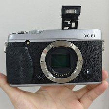 95%New Fujifilm X-E1 XE1 16MP Mirrorless Digital Camera Body only  W/Accessories