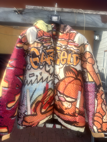 RARE MEDIUM MENS / ADULTS MEMBERS ONLY GARFIELD PUFFER COAT/JACKET