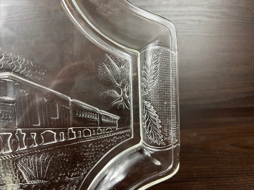 Beautiful Vintage EAPG Glass Locomotive Train Bread Plate Platter - Picture 6 of 11