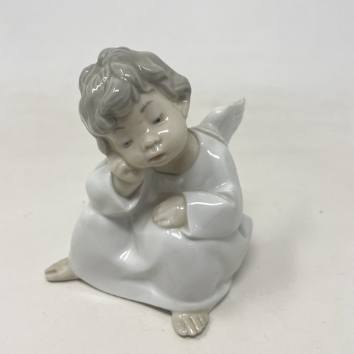Vintage Lladro Angel Thinking Sitting Boy Cherub 4" Figurine #4539 EUC