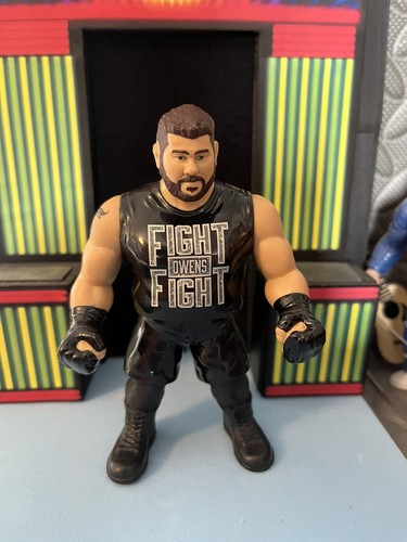 WWF/WWE Hasbro Mattel Retro Kevin Owen - Series 4...