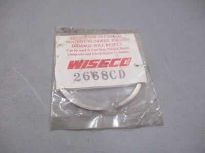 NOS Wiseco Kawasaki Piston Ring Set (2 Rings) 67.75mm 1987-1989 KX250 2668CD
