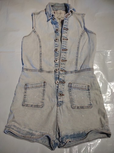 Jessica Simpson Girl's Size M Light denim sleeveless romper shorts Button Up - Picture 1 of 5