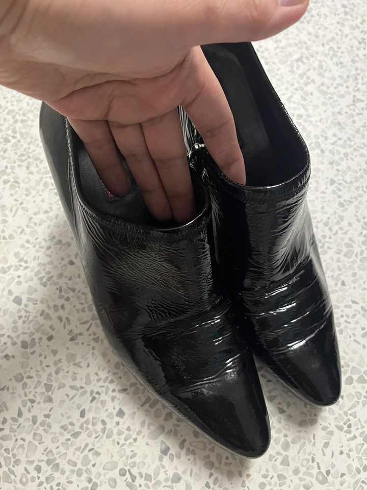 Prada Negro Charol Botín Tacón Cuña Punta Zapatos Italia Botas Cuero De Colección 37 Foto 2 de 4