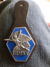  beret badge   insignia with pin made by Drago, Paris Noisiel Marne LA vallee