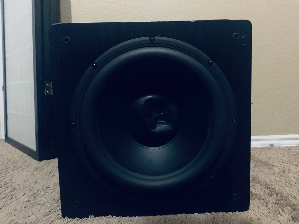 Subwoofer SVS SB12-NSD 400W - negro Foto 4 de 4