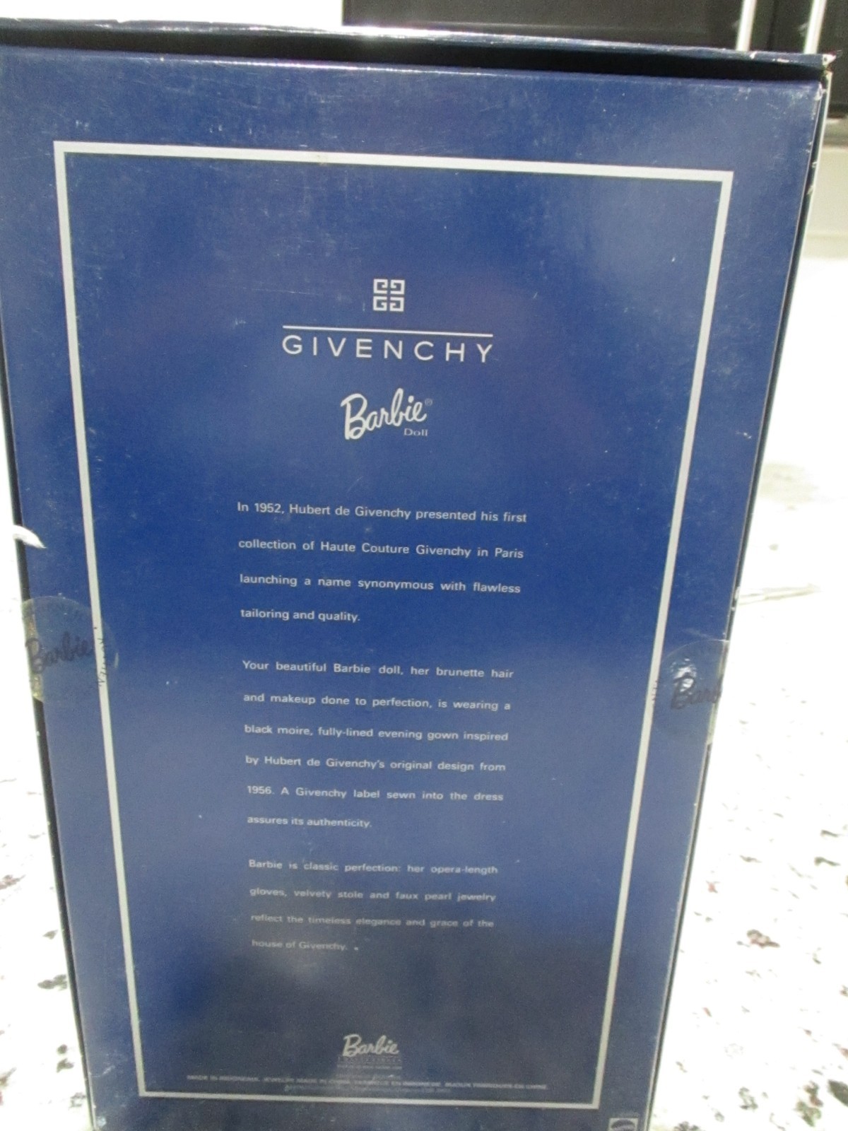 Givenchy Limited Edition Barbie Doll 1999 Mattel #24635 NIB NRFB thumbnail 4