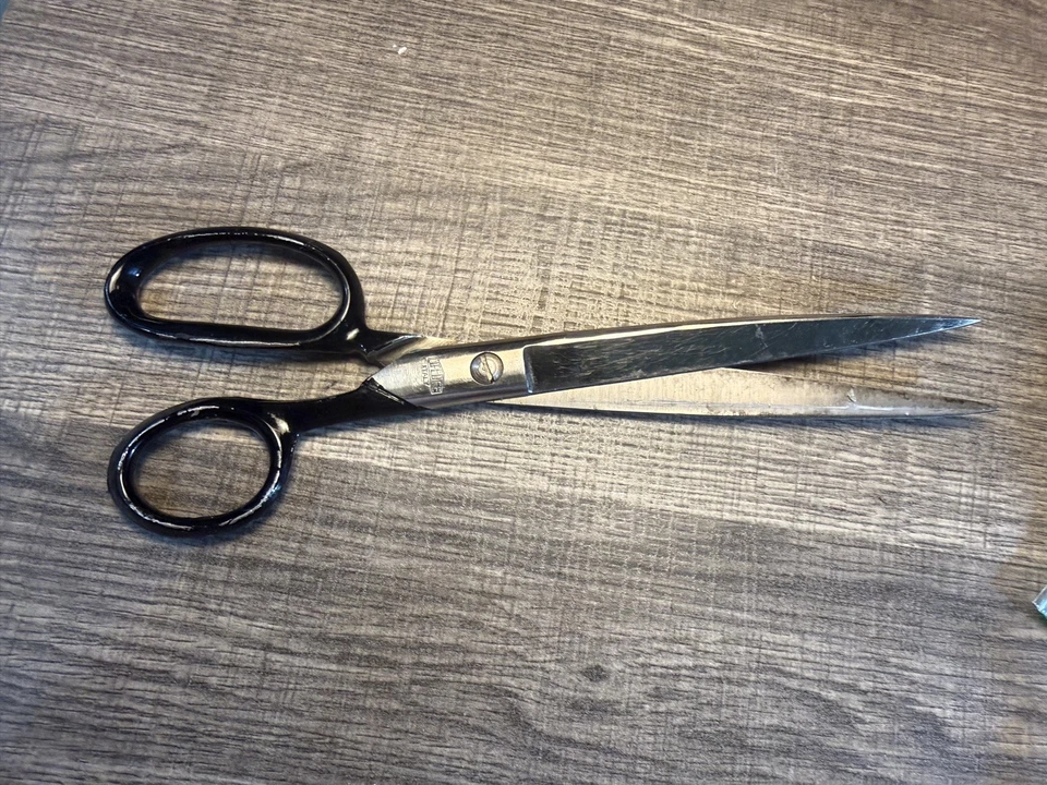 9" LIFEDGE Italy Tailor Shears Seamstress Sewing Scissors Vintage Black Handle - Image 3 of 4