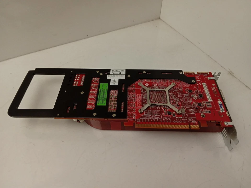 Apple Radeon HD4870 512MB PCIe Video Graphics Card 630-9853 - Image 4 of 4