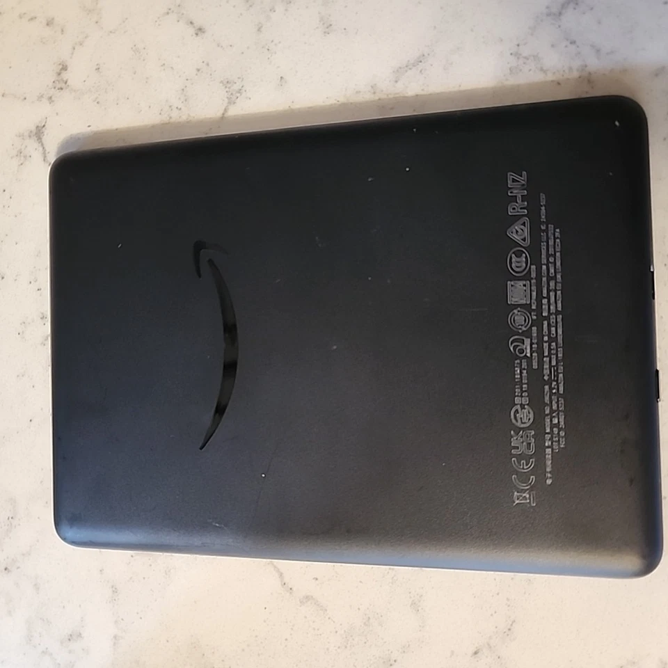 Amazon Kindle 10th Gen 6 inch WiFi Audible 4GB Black or J9G29R - Image 2 of 4