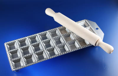RAVIOLIFORM RAVIOLIBRETT 24 RAVIOLI CLASSICI FORM MAKER MOULE NUDELBRETT SHAPE