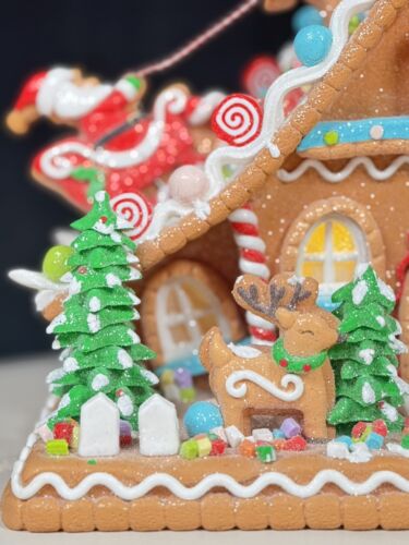 12’’Sugarplum Dreams Christmas Gingerbread House Santa Sleigh Reindeer on Roof - Picture 7 of 13