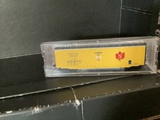 Napierville Junction N Scale 50' Plug Door Box Car Micro-Trains #038 00 470-MINT