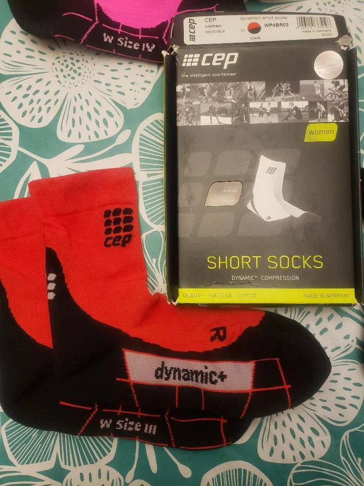 Calcetines cortos de compresión dinámicos CEP Sportswear elige talla y color para mujer 20-30 Foto 3 de 4