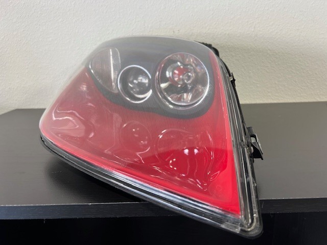 Ferrari 550 Maranello Headlight Right USED  OEM 60952860D