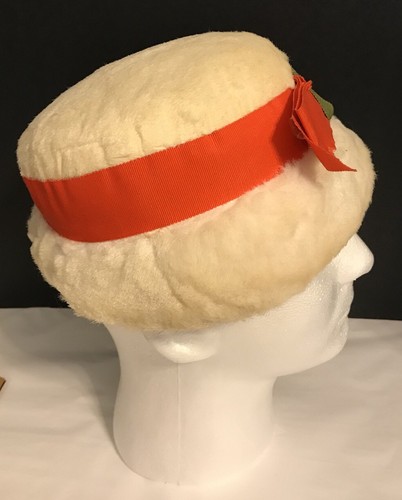 VTG Womens Off White Faux Fur Hat W/ Olive Green/Orange Trim - Picture 3 of 12