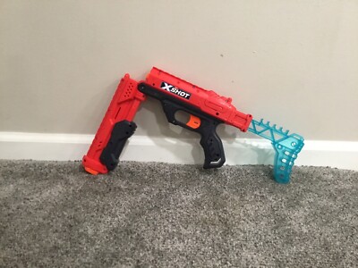 X Shot Red Blaster Holds Five Bullets