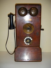 Antique Northern Electric Company Wall Mount Hand Crank Telephone (AS-IS)