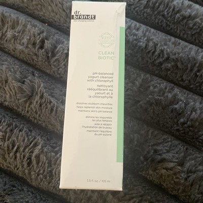 DR. BRANDT Clean Biotic pH-Balanced Yogurt Cleanser 3.5 oz