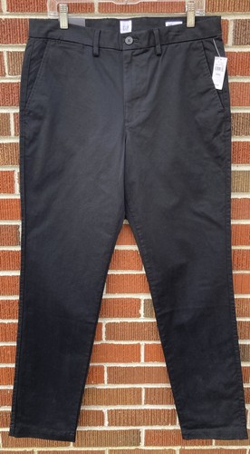 NWT GAP MEN'S ESSENTIAL KHAKI SLIM FIT PANTS BLACK 33 x 32 - Picture 1 of 7
