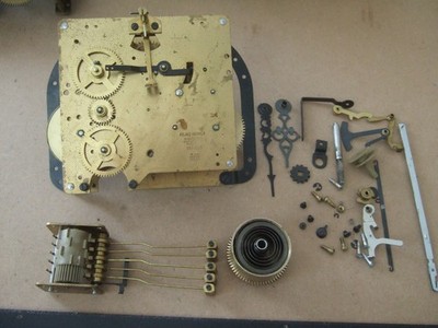 VINTAGE  GERMAN  FRANZ HERMLE CLOCK MOVEMENT + EXTRAS   351-020  PARTS/REPAIR