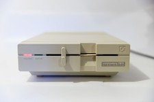 Vintage Commodore 1571 Disk Floppy Drive 5.25" Untested W Disk Manual Untested