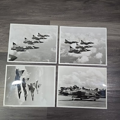 Lot Of Photographs F-102A Delta Dagger   60's- 70's ?