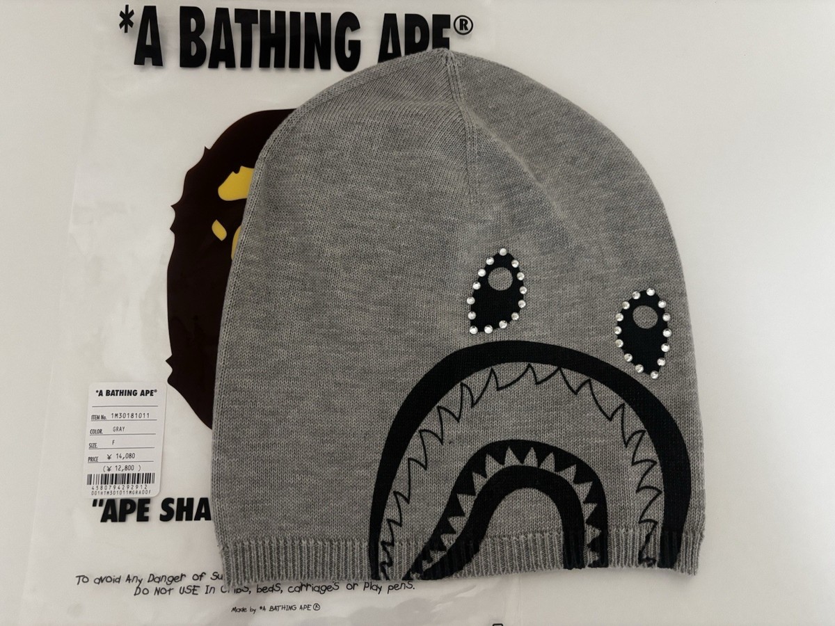 A bathing ape シャーク　ビーニー Authentic A Bathing Ape Bape Crystal Shark Knit Cap Beanie Gray