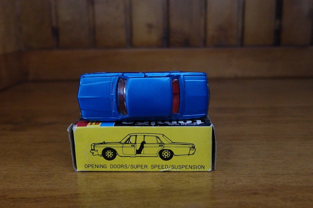tomica Black box 81 Nissan President made in Japan vintage tomica Black box 81 Nissan President made in Japan vintage