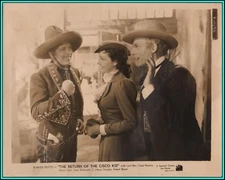 LYNN BARY & WARNER BAXTER in "The Return of The Cisco kid" - Original Photo 1939