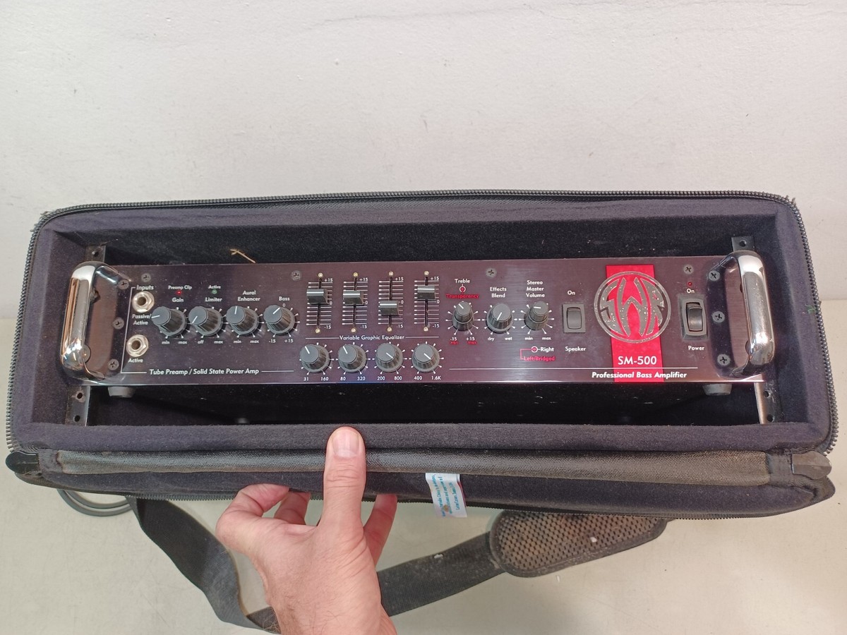 ベース ヘッドアンプ SWR SM-500 動作品 美品 キレのある音 下の音圧 SWR SM-500 Bass Amp Head w/ Gator rack mount bag Tube pre