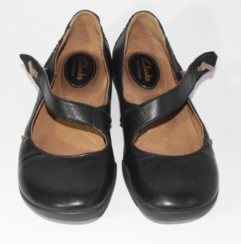 Clarks felicia plum black sale