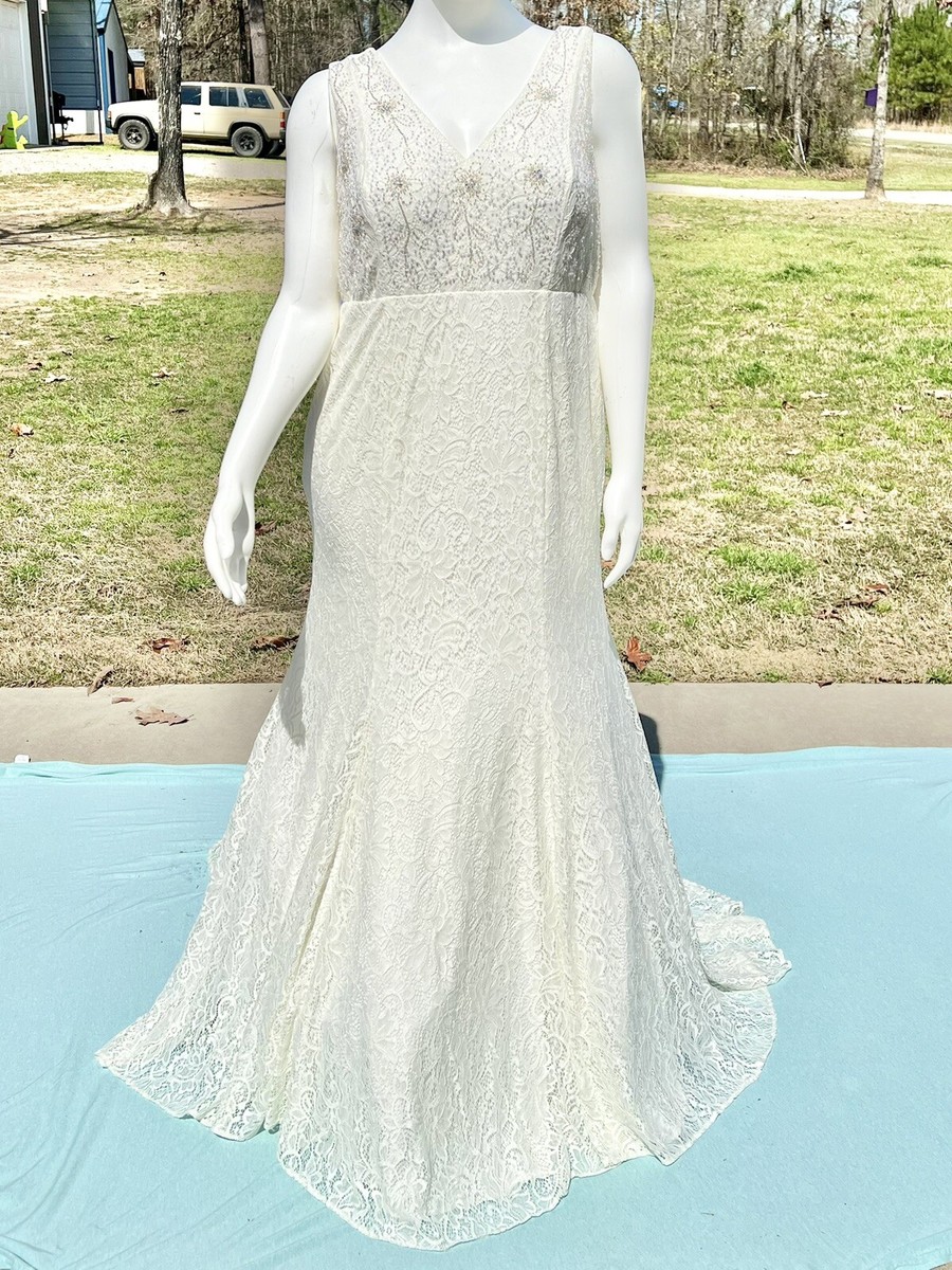 torrid wedding dresses Plus Size - Ivory Lace Tea-Length Wedding Dress