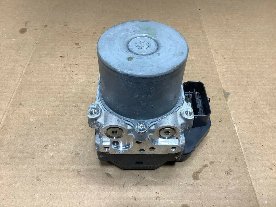 INFINITI M37X Q70 2012 3.7L AWD SISTEMA DE FREIO ANTIBLOQUEIO ABS MÓDULO BOMBA DE FÁBRICA - Imagem 3 de 3