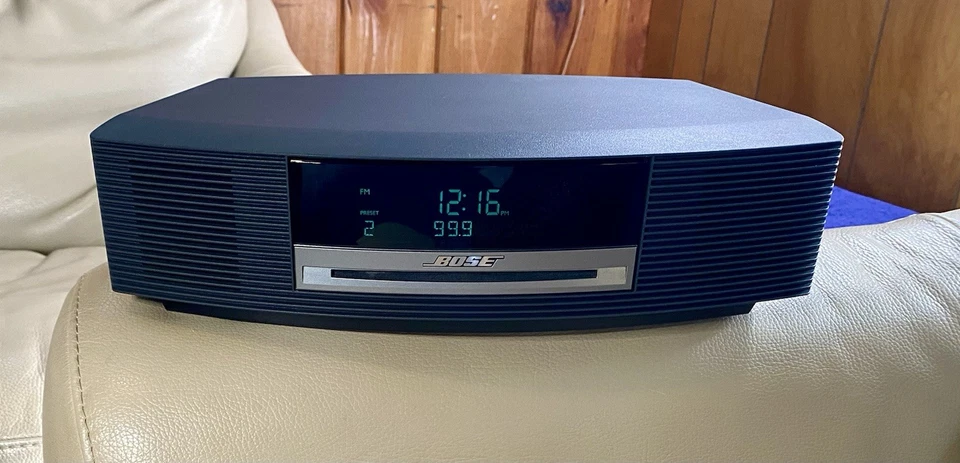 Bose Wave Music System REFURBISHED AM/FM CD Player/MINT COND/ REMOTE/MANUAL - Image 3 of 4
