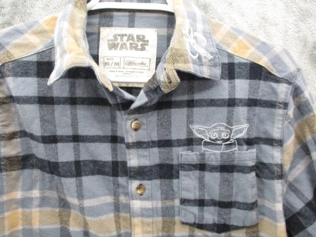 Camisa Cakeworthy Star Wars Mandalorian This is the Way Franela Grogu Para Hombres Mediana Foto 3 de 4