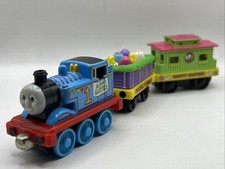 Thomas  Friends Take N Play Along Diecast THOMAS  EASTER TRAIN SET VHTF GUC