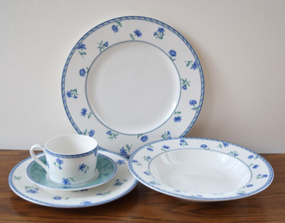 5 pc Mikasa HK 243 Blue Medley Ultima Dinner Bread Plate Soup Bowl Cup Saucer