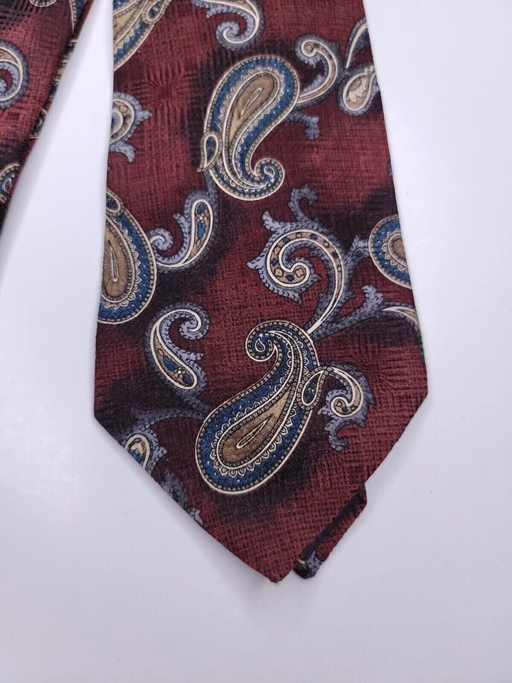 Corbata formal Barrington para hombre 56"Lx3,75"W marrón Foto 2 de 4