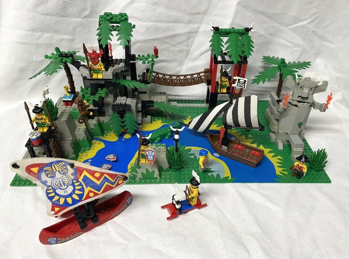 LEGO 6278 / 6292 Enchanted Island 100% Complete - no manual/box