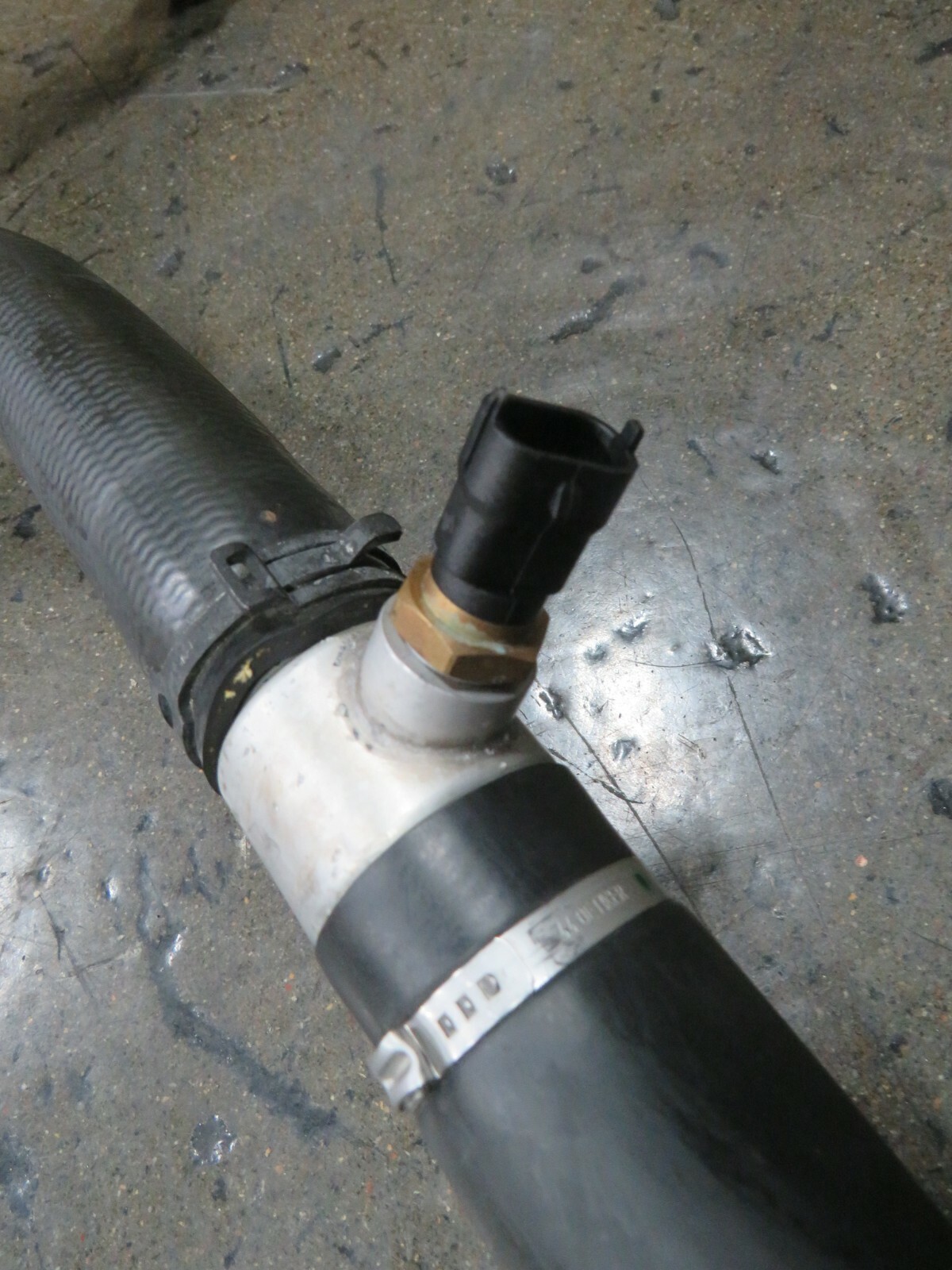 McLaren 570S, Water Hose, Used, P/N 0062370