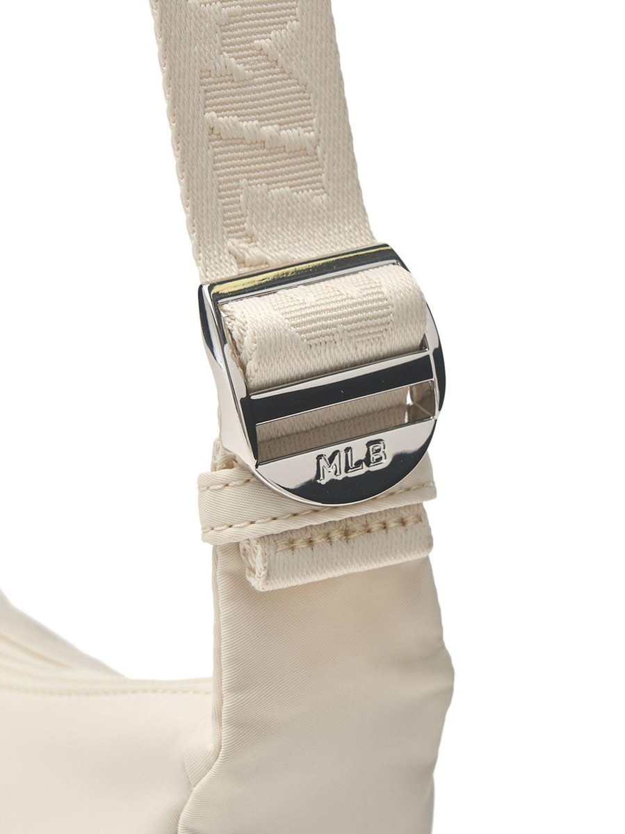 Genuine MLB Basic Nylon Sportive Cross Body Bag BOS (D.CREAM