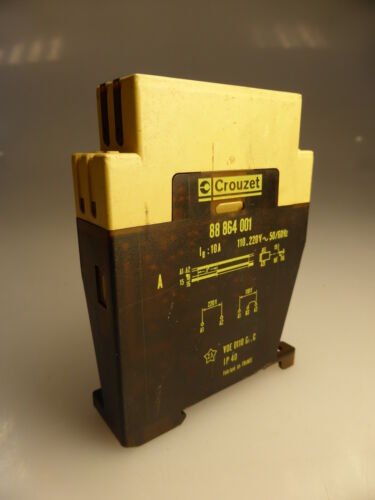 Crouzet 88 864 001; 10A ; 110_220V~50/60Hz Befestigungsklemme defekt - Bild 2 von 2