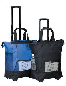 tote with wheels