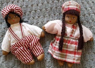 vintage collectible dolls