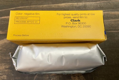 Clark 110 Film Clarkcolor 24. exp Unopened Expired 05/1995 - Picture 2 of 3